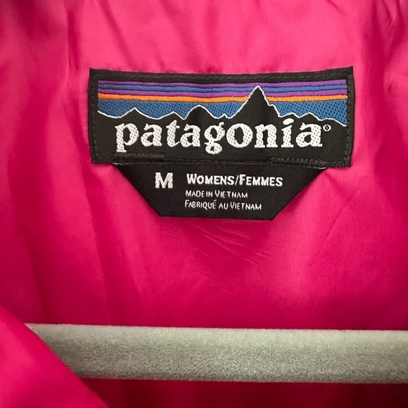 Patagonia Women’s Nano Puff Vest Size Medium - Picture 3 of 5